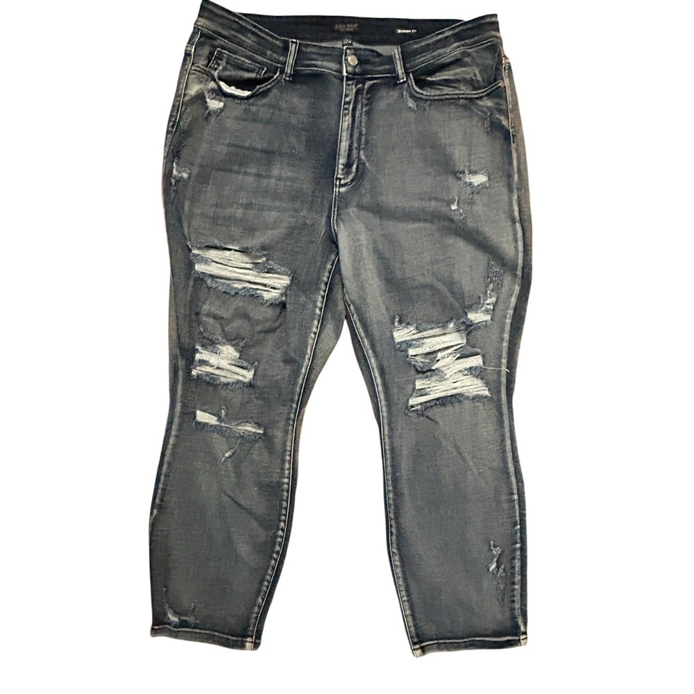 Judy Blue Boyfriend Distressed Jeans Women's SZ 22W - Medium Wash Stretch